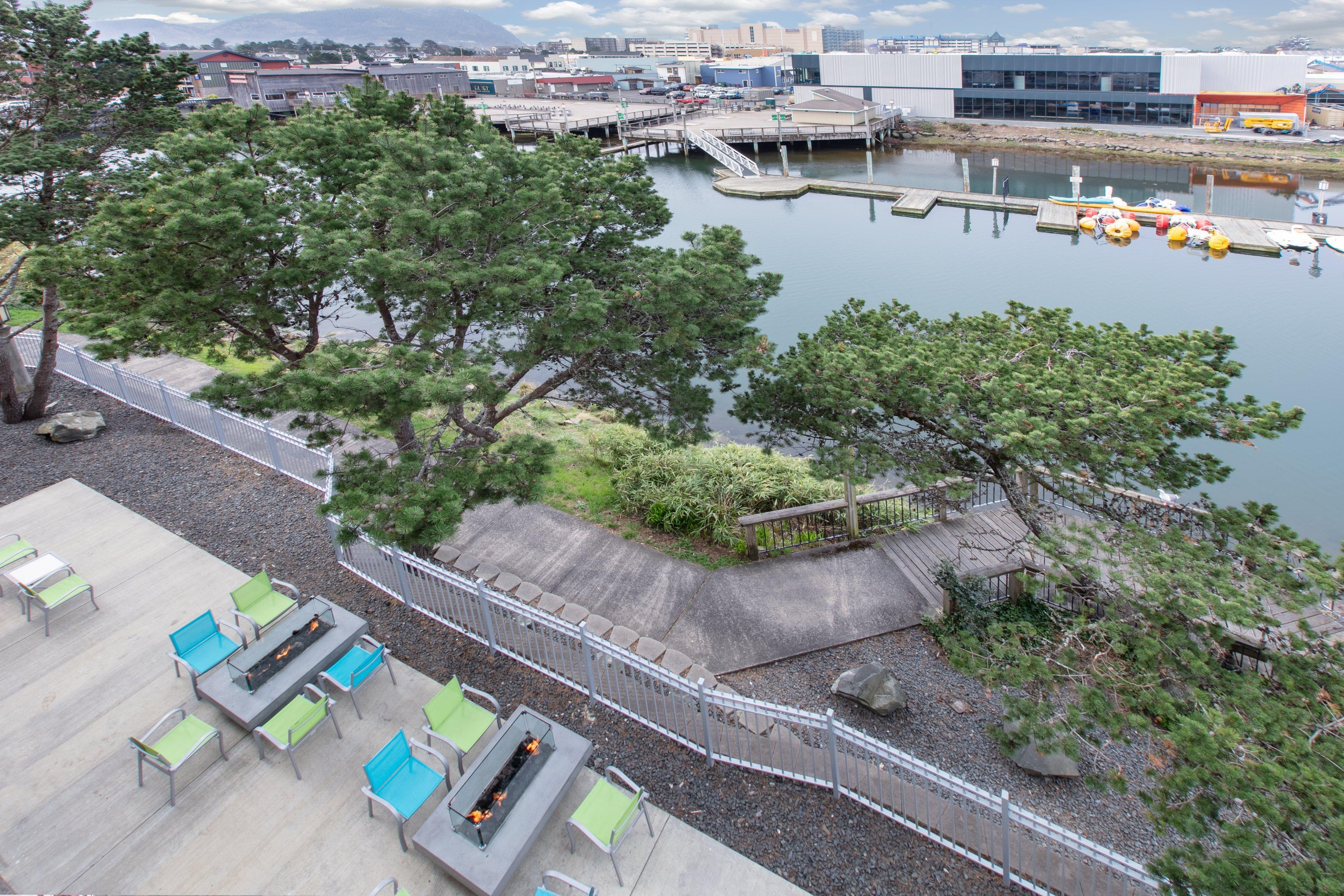 Holiday Inn Express Hotel & Suites Seaside Convention Center By Ihg Exteriér fotografie